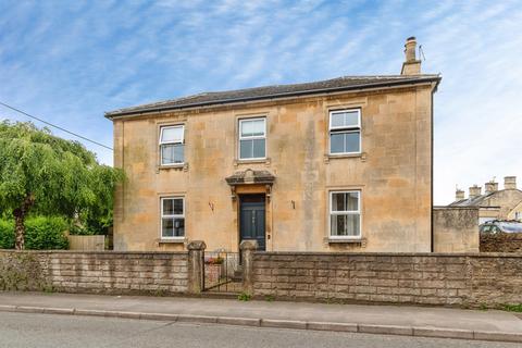 4 bedroom detached house for sale, Pickwick Road, Corsham