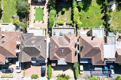 undefined, Corringway, Ealing W5