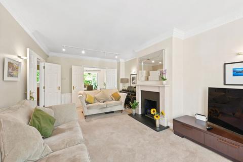 5 bedroom townhouse for sale, Vale Road, Weybridge, KT13