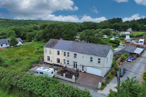 4 bedroom semi-detached house for sale, Ffordd-Y-Gyfraith, Cefn Cribwr, CF32