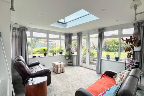 4 bedroom semi-detached house for sale, Ffordd-Y-Gyfraith, Cefn Cribwr, CF32