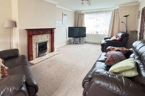 3 bedroom semi-detached house for sale, Hurcombe Way, Brockworth, GL3