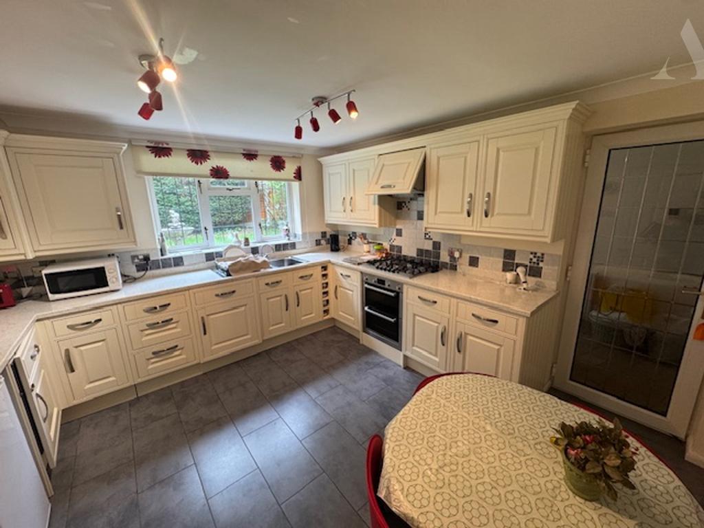 House in Solihull, Castle Bromwich - View 4