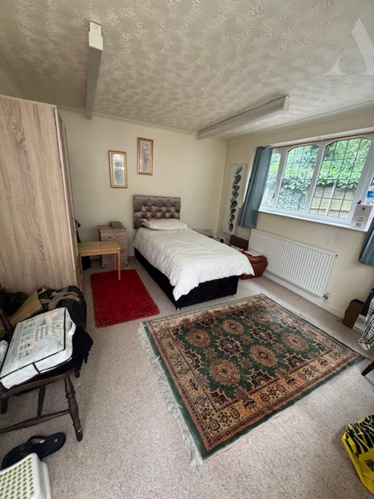 House in Solihull, Castle Bromwich - More