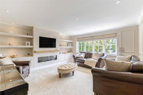 3 bedroom bungalow for sale, Firfield Road, Farnham, Surrey, GU9