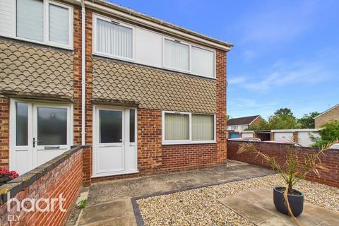 3 bedroom end of terrace house for sale, Brewhouse Lane, Soham