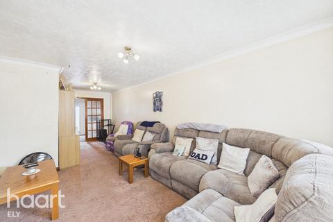 3 bedroom end of terrace house for sale, Brewhouse Lane, Soham