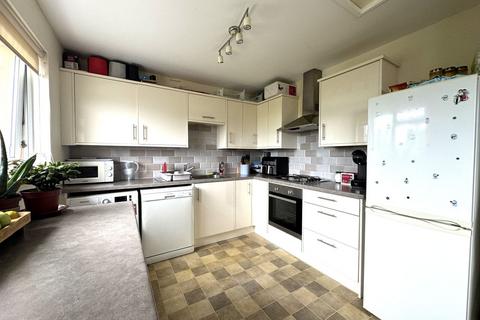 2 bedroom apartment to rent, Ilston Way, West Cross, Swansea, SA3