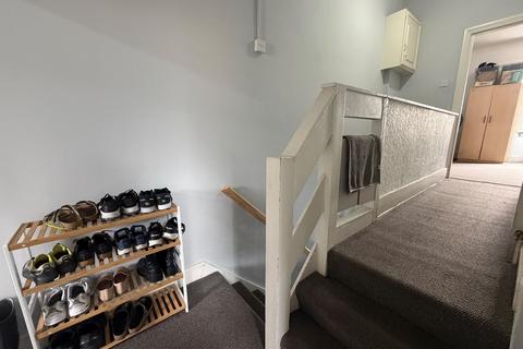 1 bedroom flat to rent, Lea Bridge Road, London, Greater London. E10 6AJ