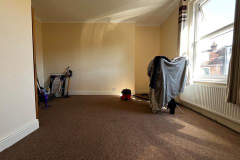1 bedroom apartment to rent, Alhambra Road, Hampshire PO4