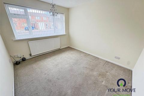 3 bedroom bungalow for sale, Sealand Drive, Warwickshire CV12