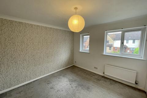 2 bedroom house to rent, Chestnut Close, BRANDON
