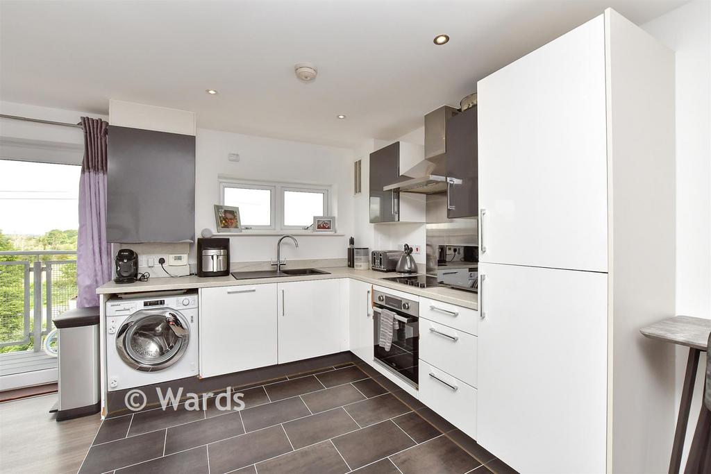 Kitchen/ Living Area