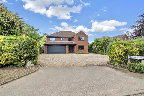 4 bedroom detached house for sale, Rushbrooke Lane, Bury St. Edmunds
