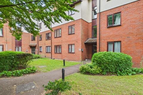 Romana Court, Sidney Road, Staines-upon-Thames, Surrey, TW18