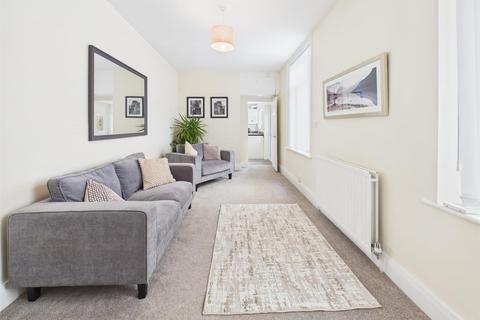 2 bedroom ground floor flat for sale, Alma Place, North Shields