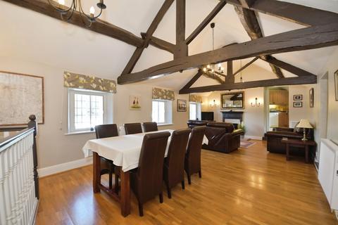2 bedroom apartment for sale, Market Place, Hartington, Buxton