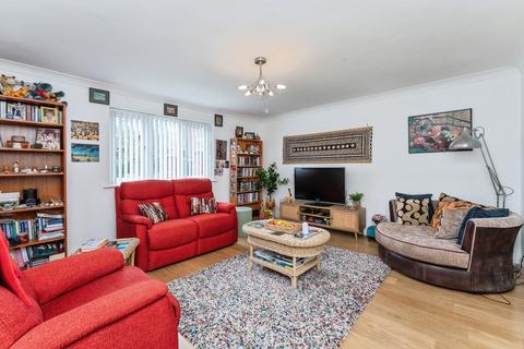 Flat - Chesterton Court, CHESTER, Cheshire, CH2