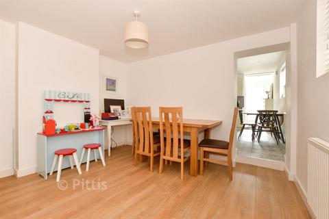 2 bedroom semi-detached house for sale, Nelson Street, Ryde PO33