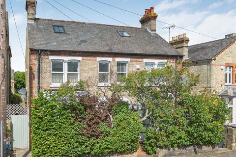 Semi-detached house - Elizabeth Way, Cambridge CB4