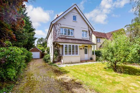 3 bedroom detached house for sale, Nuthurst Avenue, Cranleigh GU6