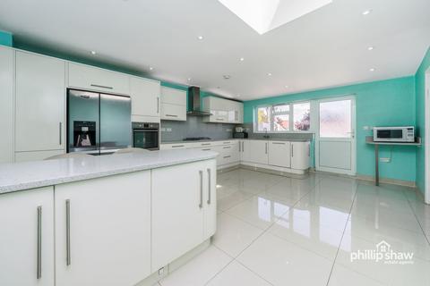 5 bedroom semi-detached house for sale, Carlton Avenue, Harrow, HA3