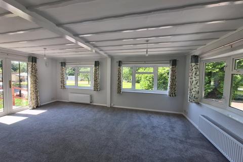 2 bedroom detached house to rent, St James Park, Baddesley, Ampfield, SO52