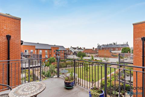 2 bedroom apartment for sale, Monument Place, Endless Street, Salisbury