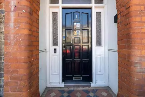 3 bedroom end of terrace house for sale – pohled 4