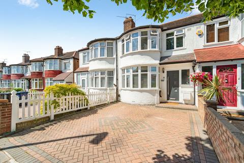 Conway Crescent, Greenford, UB6