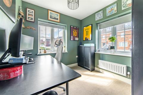 4 bedroom detached house for sale, Merganser Crescent, Barley Meadows, NE23