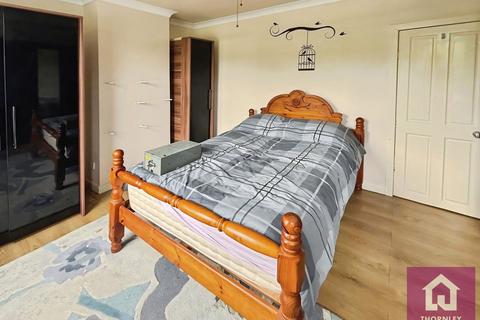 2 bedroom terraced house for sale, Barton Road, Eccles, M30