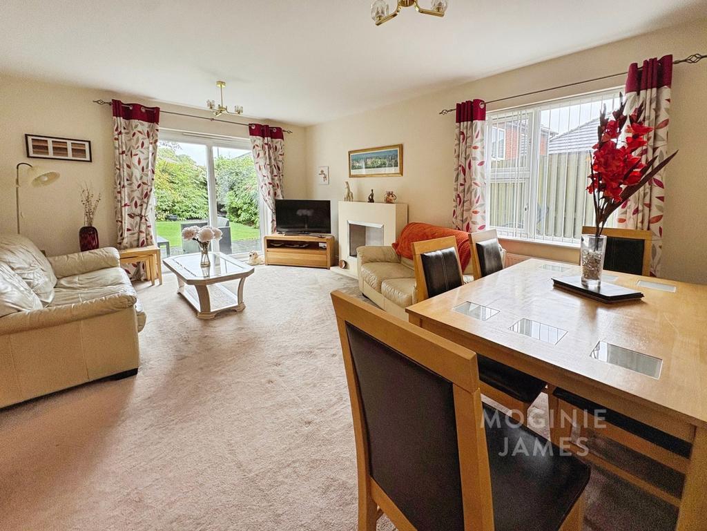 House in Cardiff, Penylan - View 4