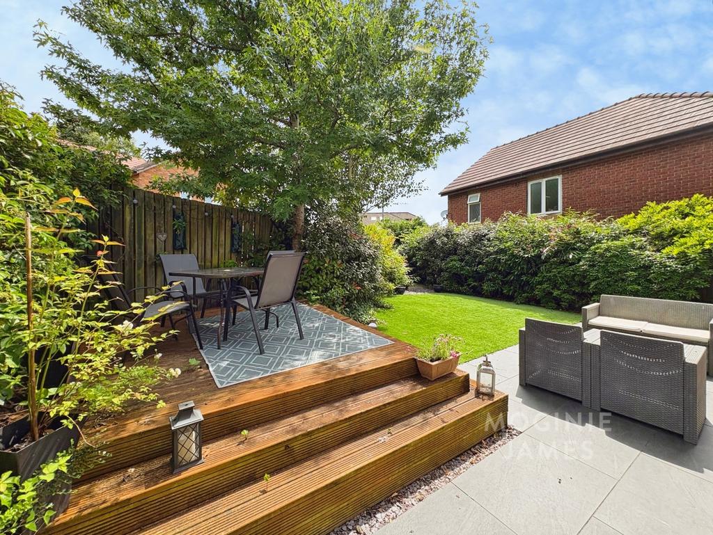 House in Cardiff, Penylan - More