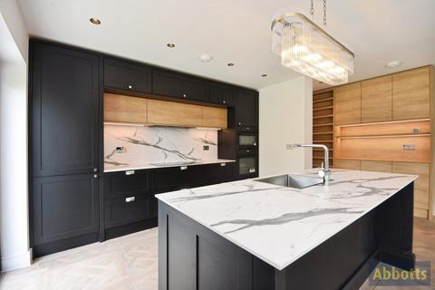5 bedroom detached house for sale, Constitution Hill, Benfleet, Essex, SS7