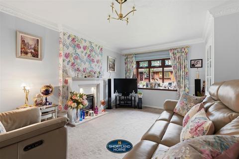 3 bedroom semi-detached house for sale, Glenmore Drive, Longford, Coventry, CV6 6LX