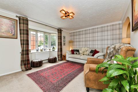 4 bedroom detached house for sale, Bythebrook, Chippenham