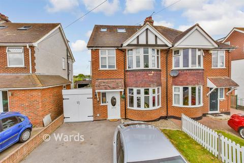 4 bedroom semi-detached house for sale, Hempstead Lane, Sittingbourne ME9