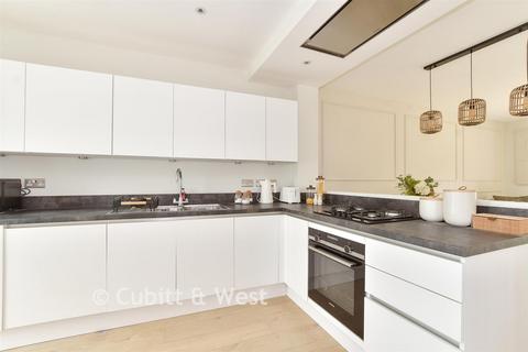 2 bedroom semi-detached house for sale, Key Drive, Cranleigh GU6