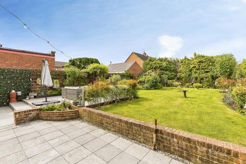 4 bedroom detached house for sale, High Street, Coedpoeth, Wrexham, LL11