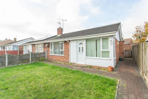 2 bedroom bungalow for sale, Oakside Road, Aylesham, Canterbury, Kent, CT3