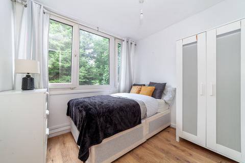 undefined, Ibsley Gardens, Roehampton, London, SW15