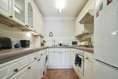 2 bedroom apartment for sale, The Vineries, Hove BN3