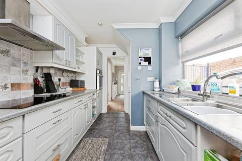 3 bedroom semi-detached house for sale, St. Barts Road, Sandwich, Kent, CT13