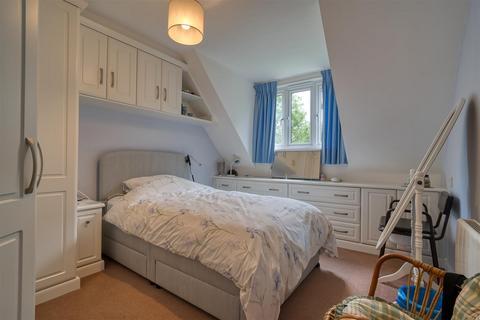 undefined, King Edmund Court, Gillingham