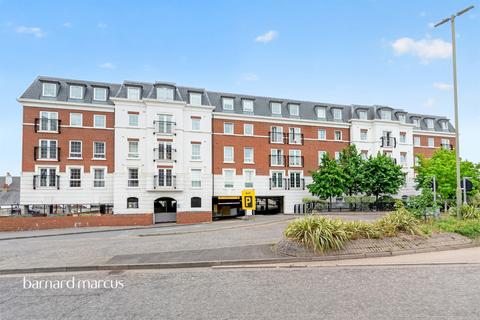 2 bedroom penthouse for sale, Station Approach, EPSOM