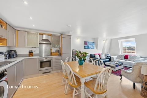 2 bedroom penthouse for sale, Station Approach, EPSOM