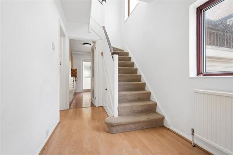 3 bedroom semi-detached house for sale, Northwood Way, Northwood, Middlesex, HA6