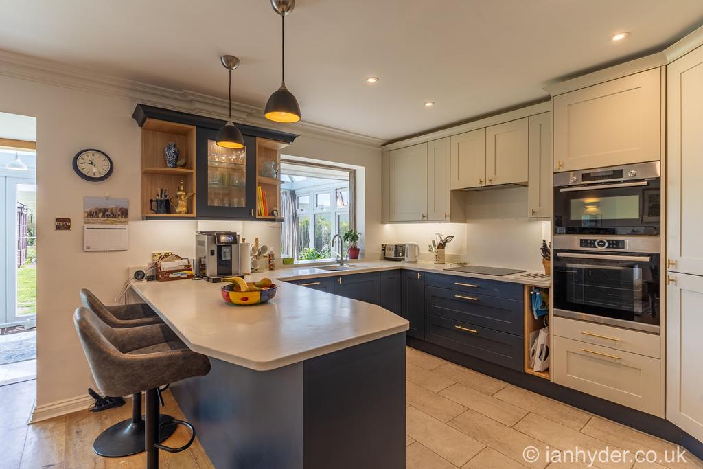 House in Rottingdean, Brighton and Hove - More