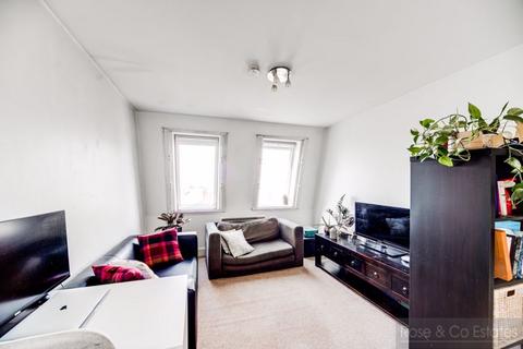 1 bedroom flat to rent, Marlborough House, Finchley Road, London